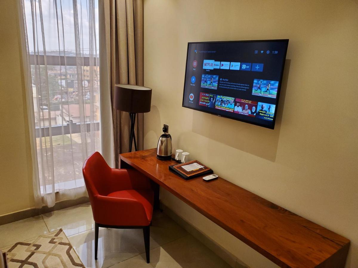Millennium Terrace Hotel 3*