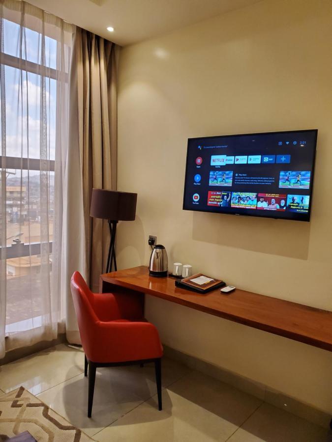 Millennium Terrace Hotel 3*
