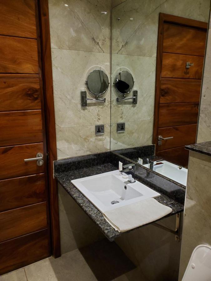 Hotel Millennium Terrace Kampala